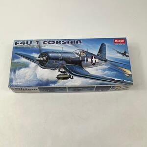 Academy 1/72 F4U-1 Corsair WWII Fighter Aircraft Model Kit #1657 Unassembled